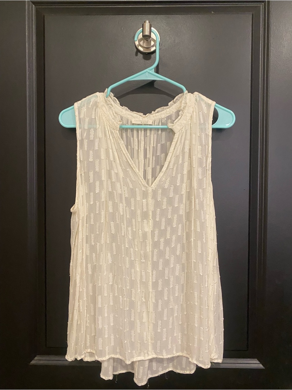 lovestitch Ivory Sleeveless V-Neck Textured Camisole